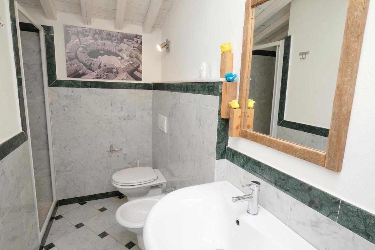 La Turandot Suite With Ac And Wifi Лука Екстериор снимка